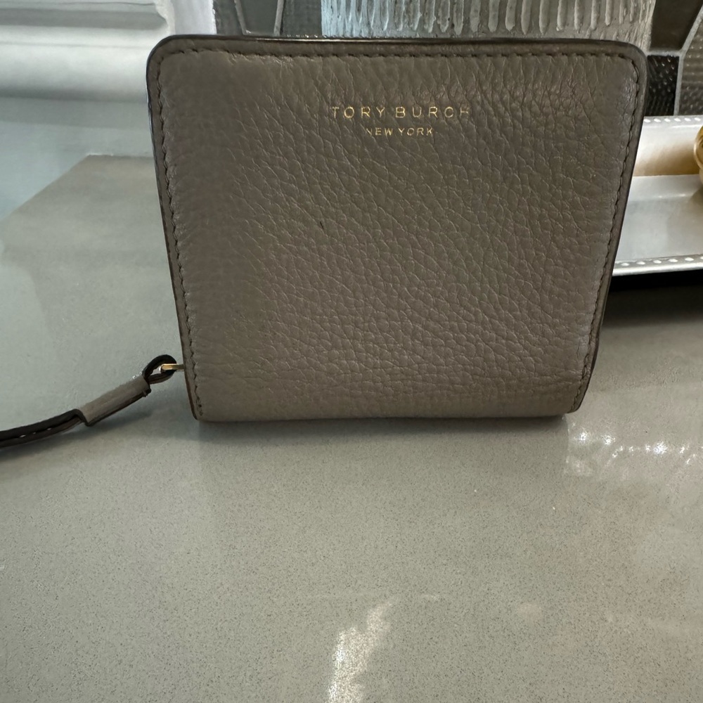 Tory Burch wallet.